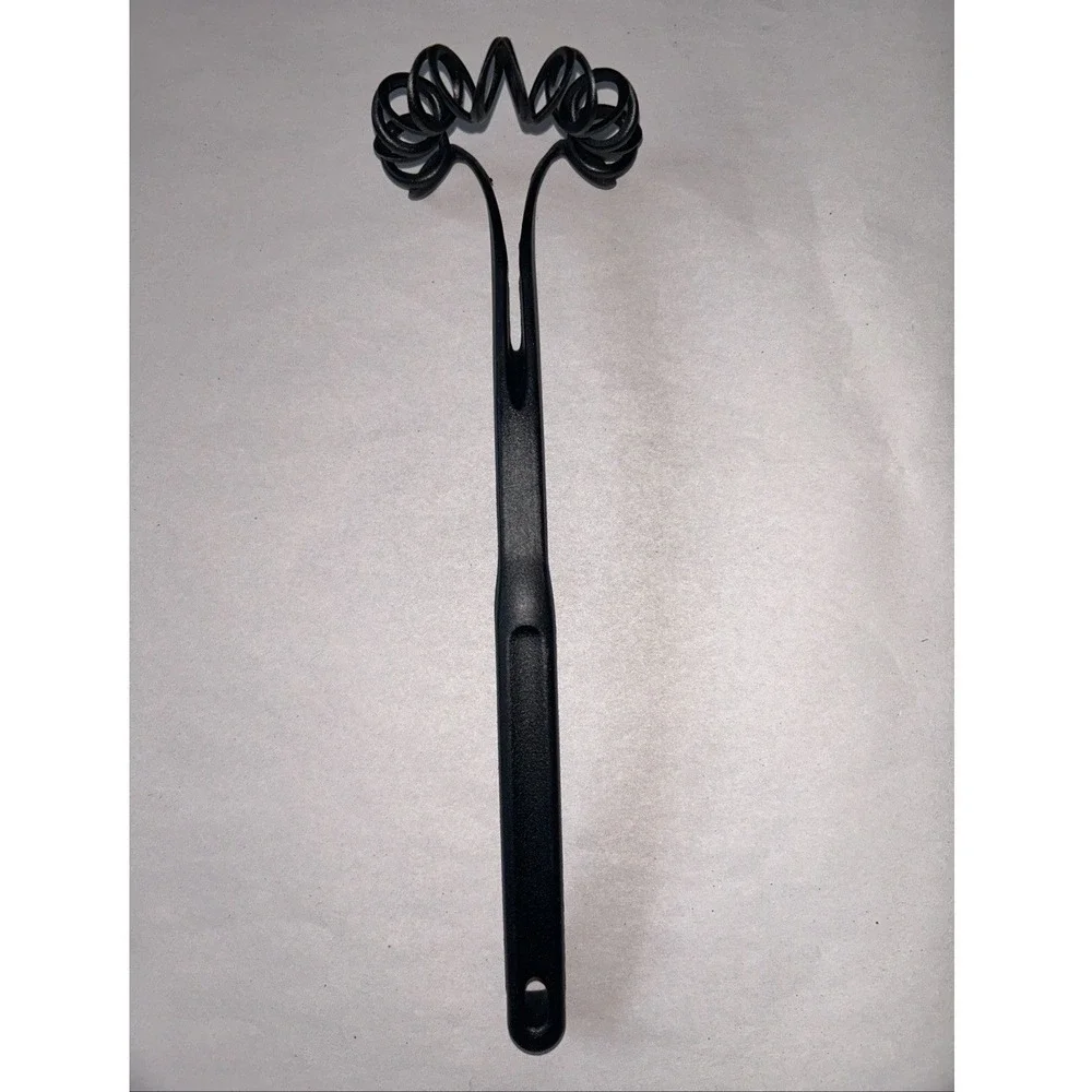 Pampered Chef Black Nylon Spiral Whisk Heat Resistant Nonstick Safe Sauce Tool